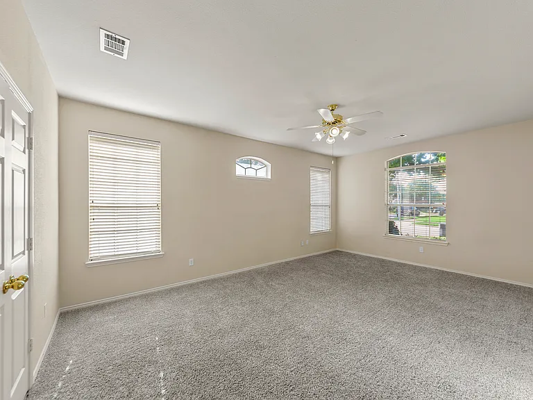 112 Sweetgum Dr — Photo 17