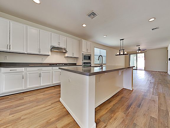 3rd image of 9912 E Thatcher Ave