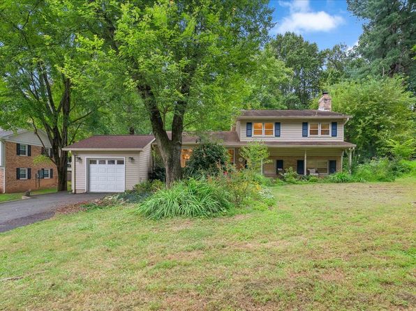12007 Hamden Ct