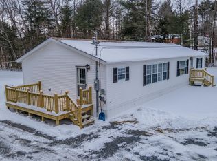 57 Sadie Dunn Rd, Readfield, ME 04355