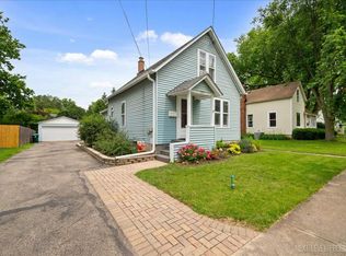 707 McKee St, Batavia, IL