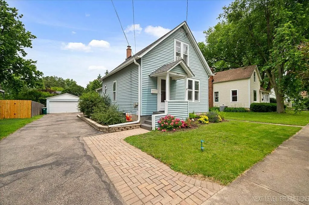 707 McKee St photo 1