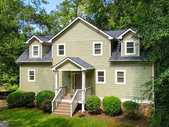 970 Lakeshore Rd, Martin, GA 30557