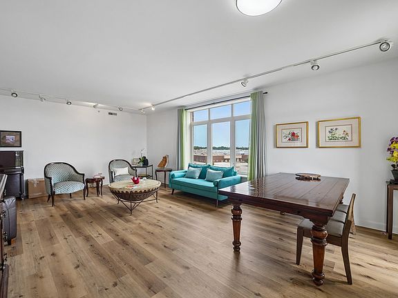 3rd image of 8300 Callie Ave #408