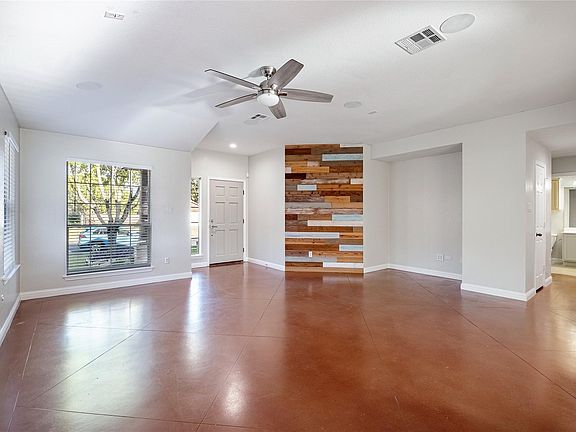 3rd image of 2328 Pearson Way
