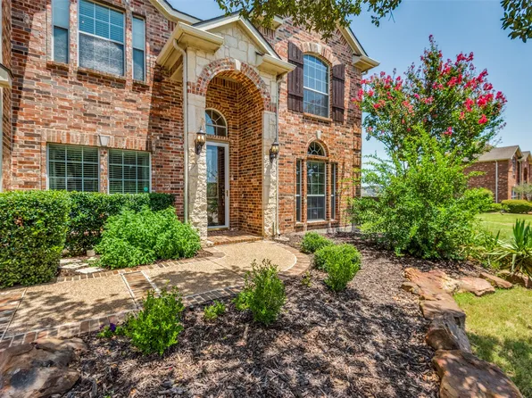 3024 Summerview Dr, Grand Prairie, TX 75052