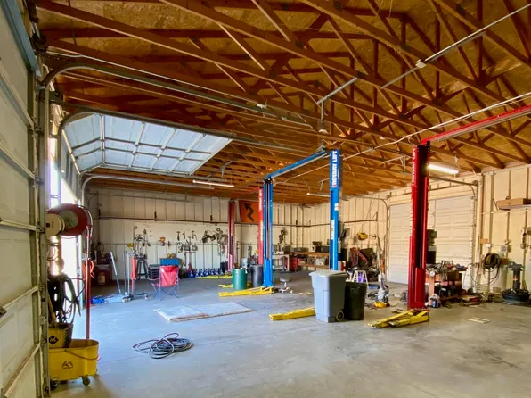 16555 W LOWER BUCKEYE Road, Goodyear, AZ 85338