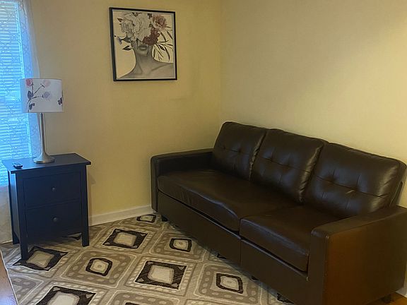 2nd image of 259 Reeds Ln