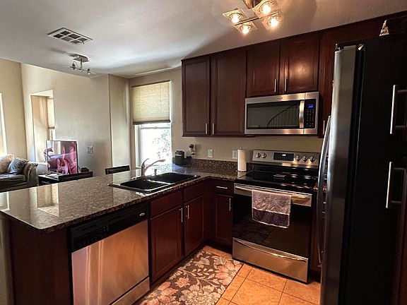 4th image of 1388 S SABINO Drive