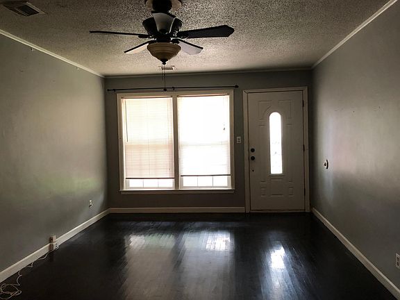 2nd image of 2023 W Sherwood Ave