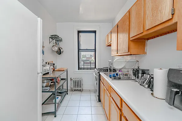Rented by Modern Spaces | media 4