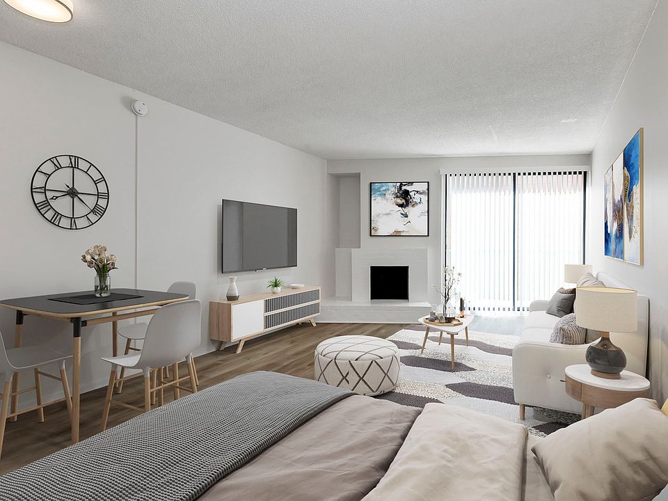 1st image of 22 Vandewater St APT 203