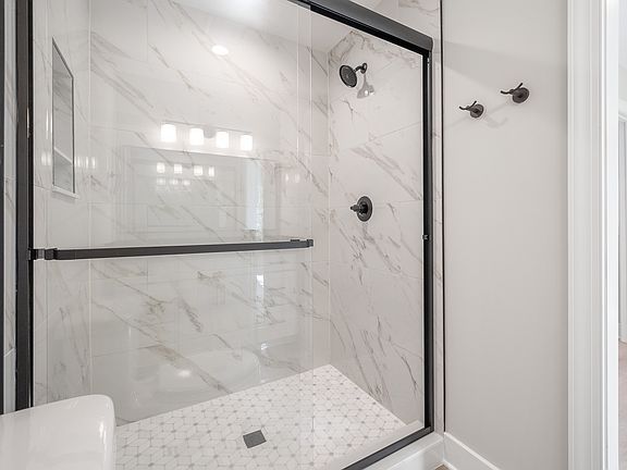 3rd image of 446 North Ave #466