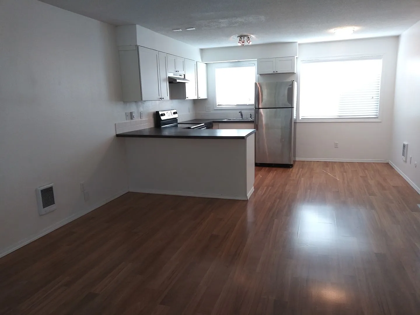#125-2136 NE Weidler St. — Photo 3