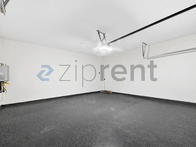 13400 Manuel Dr — Photo 29