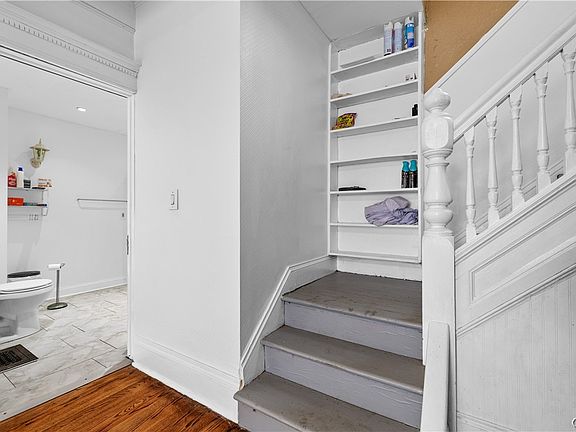 5th image of 1501 Kemble St