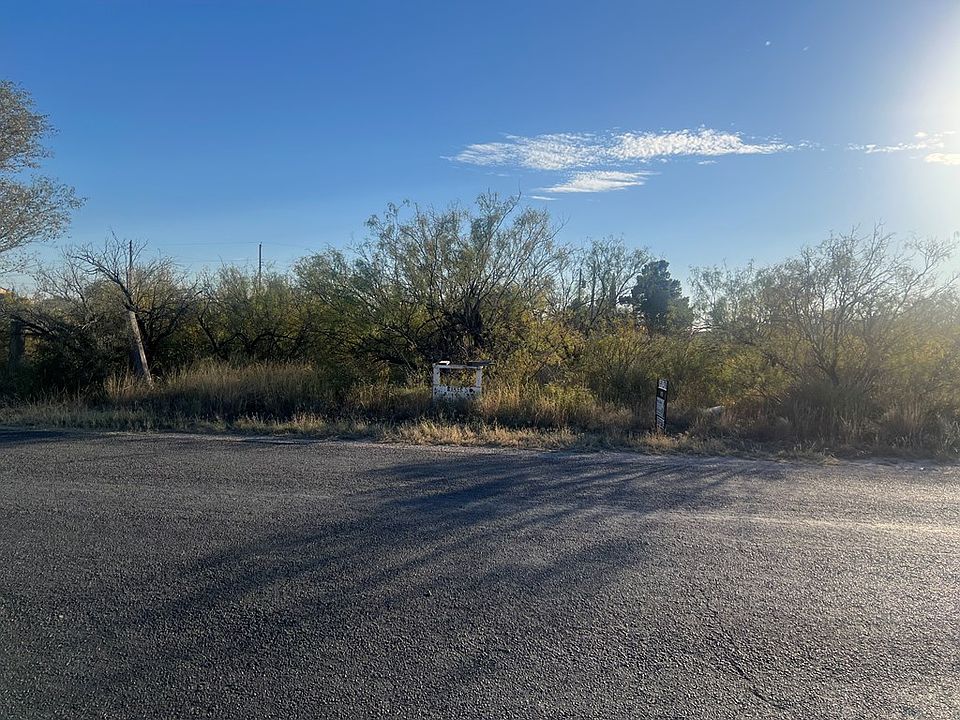 2nd image of W Riggs Dr