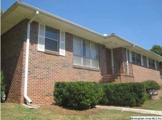 124 Carriage Dr, Birmingham, AL 35214
