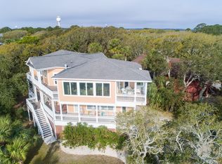 717 Pompano Rd, Saint Helena Island, SC 29920