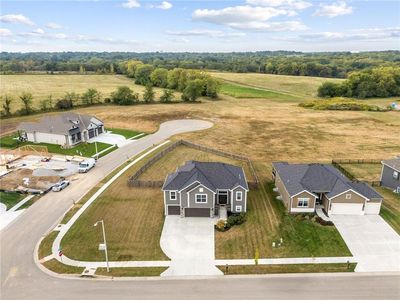 1325 NE 122nd St, Kansas City, MO, 64165