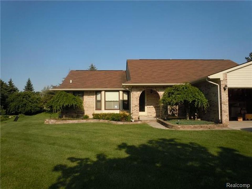 1st image of 15756 Swathmore Ct S