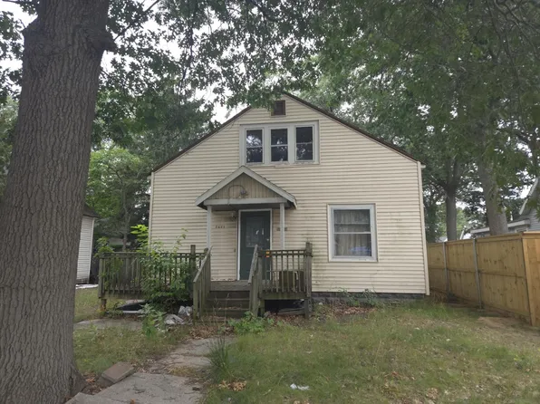 2441 Maffett St, Muskegon Heights, MI 49444