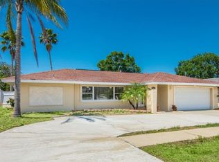 10914 Antilles Dr, Largo, FL 33774
