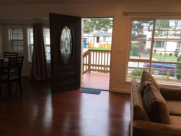 2nd image of 823 87th St