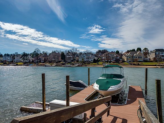 4th image of 19425 Peninsula Shores Dr