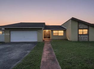 13312 NW 1st Ter, Miami, FL 33182