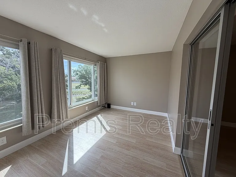 2464 Australia Way E #72 — Photo 8