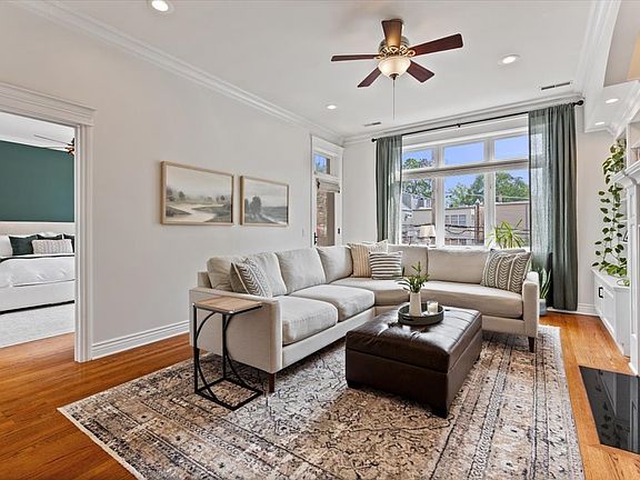 4th image of 4927 N Damen Ave APT 2F