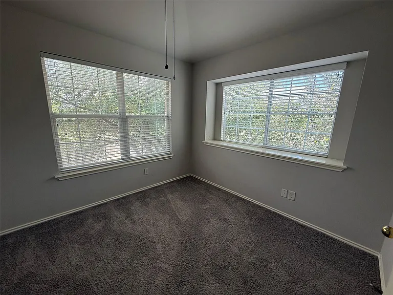 1900 Scofield Ridge Pkwy #4701 — Photo 12