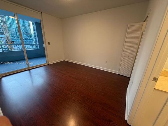 3rd image of 170 SE 14th St APT 1406