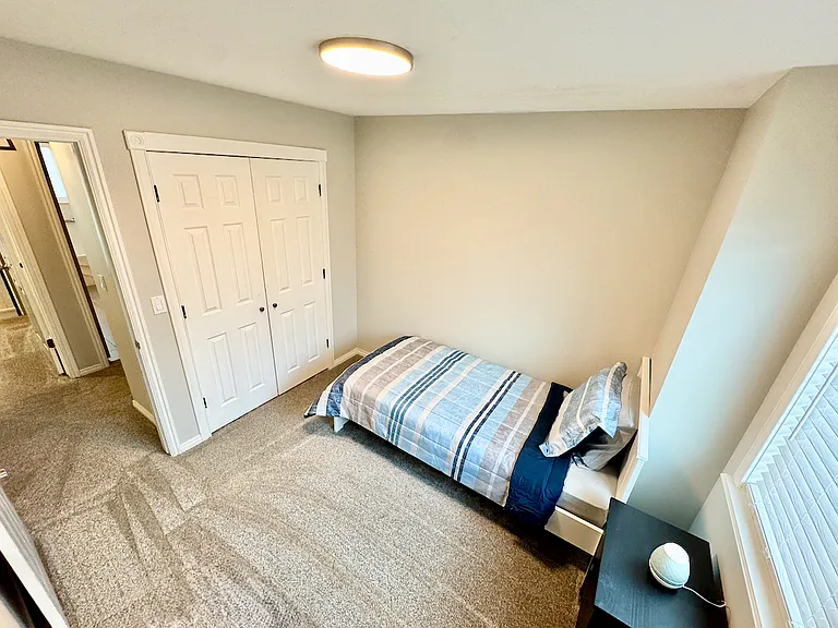 4393 S 2875 W — Photo 24