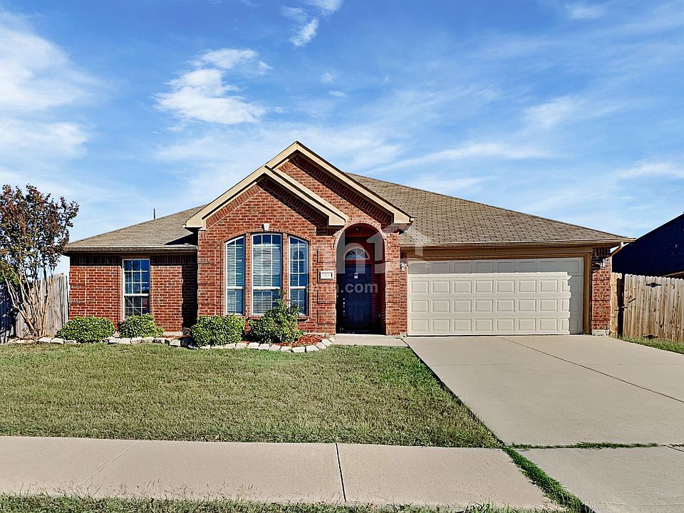 1st image of 1704 Grey Willow Ln