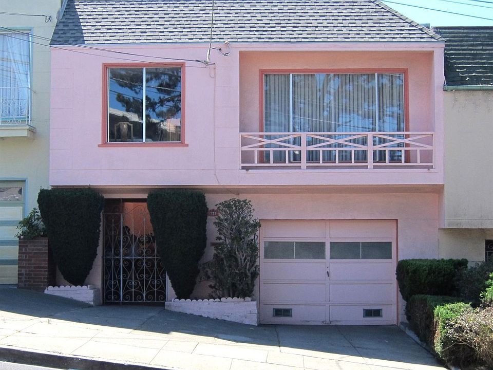 1st image of 228 Whittier St