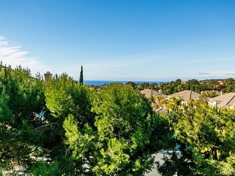 98 Shorebreaker Dr — Photo 17