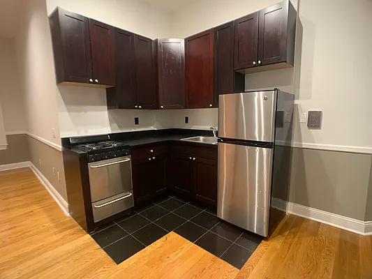 Rented by JM Preston Properties LLC | media 8