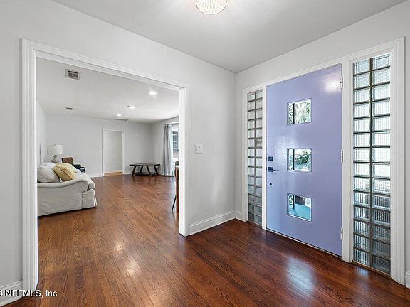 5th image of 4026 ORTEGA FOREST Drive
