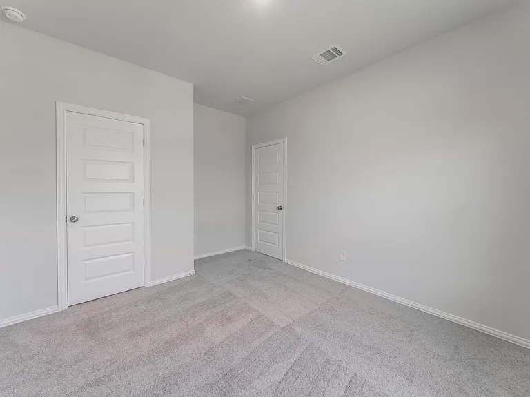 540 Brook View Dr — Photo 17