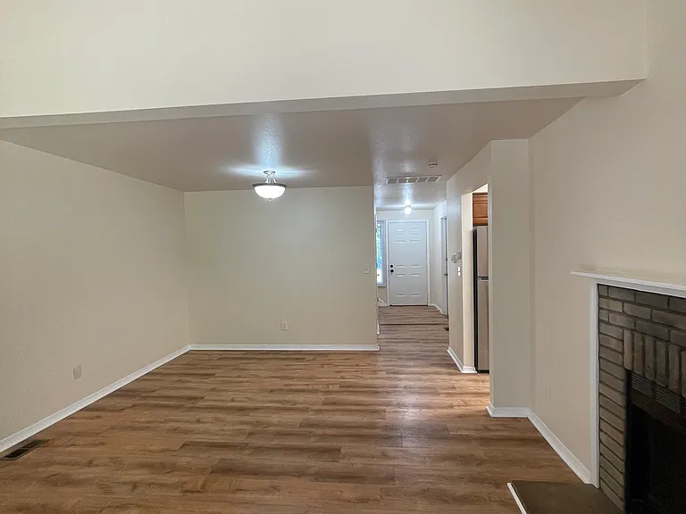 11252 NE 131st Ln — Photo 9