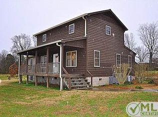 606 Cooley Ford Rd, Tennessee Ridge, TN 37178