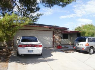 4415 Annie Oakley Dr, Las Vegas, NV 89121