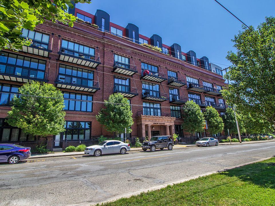 1st image of 600 Broadway Ave NW APT 426
