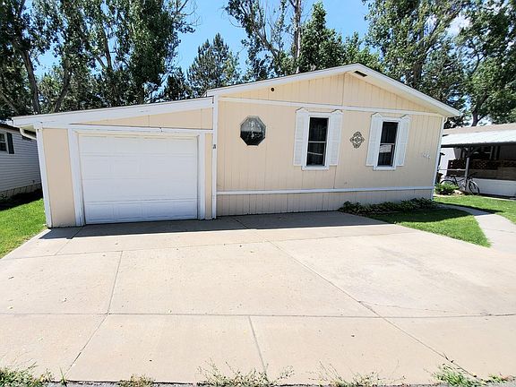 2nd image of 1484 Sunset Pl #27