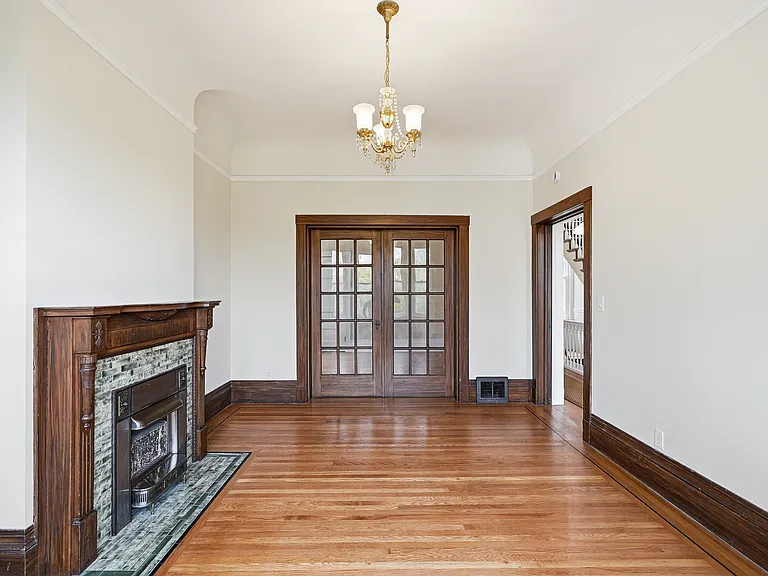749 Clayton St #747 — Photo 4