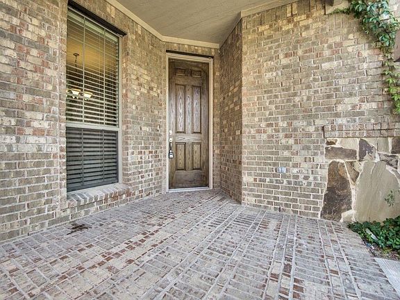 4th image of 601 Osage Dr