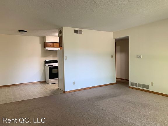 3rd image of 1804 16th St APT 202