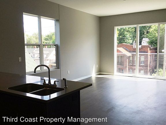 4th image of 601 Michigan St NE #3207926